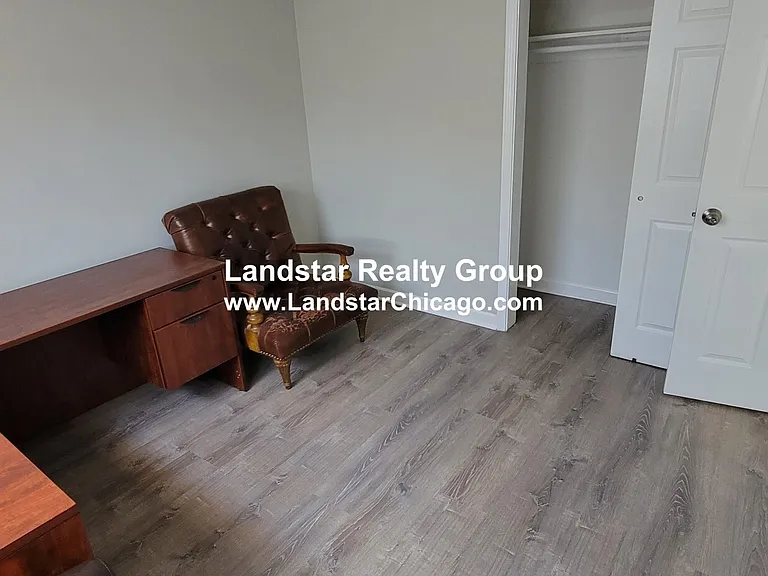 1321 W Sherwin Ave #GB — Photo 7