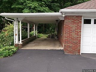 3rd image of 7377 Beechcrest Dr