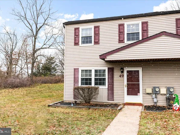 49 Pennypacker Dr, Schwenksville, PA 19473