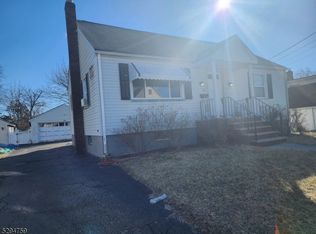 10 George St, Clifton, NJ 07011