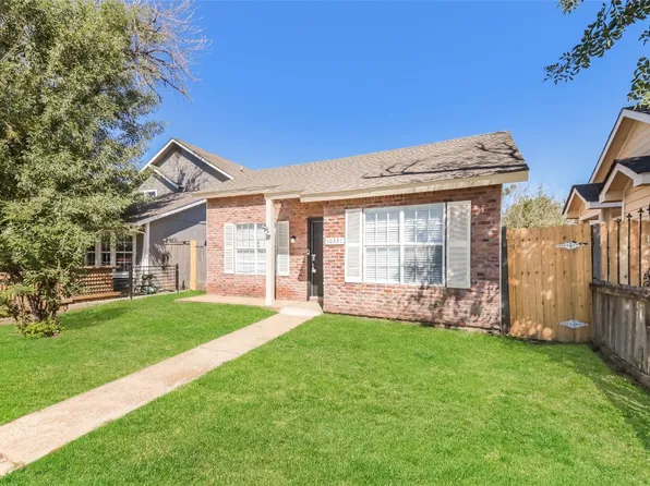 10351 Chelmsford Dr, Dallas, TX 75217