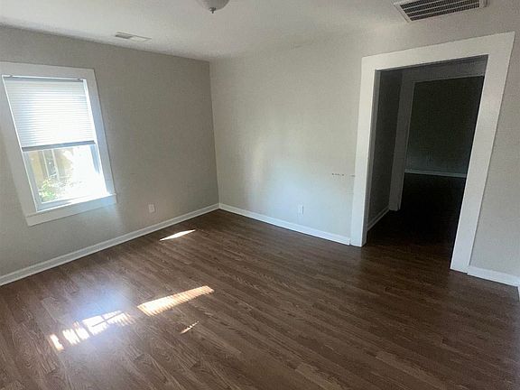 5th image of 715 13th St N