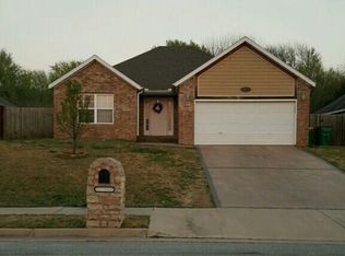 3652 Grainger Cir, Springdale, AR 72764