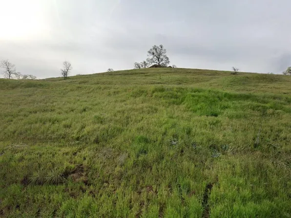 30701 Buckskin Dr, Tehachapi, CA 93561