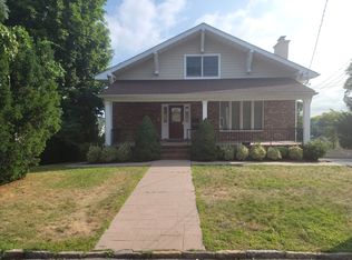 5 Garfield St #2, Tuckahoe, NY 10707