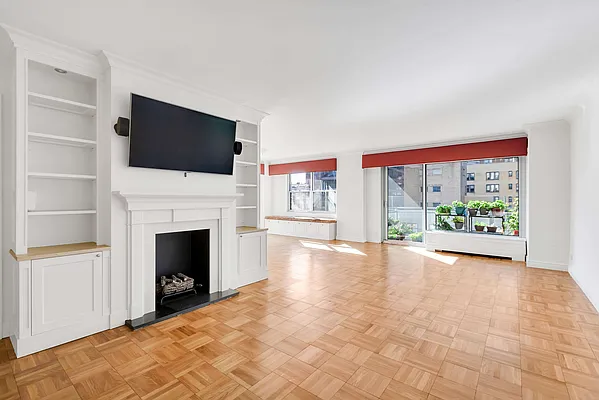 Sold by Compass | media 9