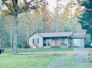 212 Taylor Valley Rd, Clayton, GA 30525