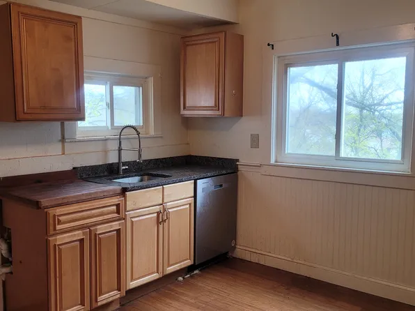 23 Desmond Rd Floor 2, Malden, MA 02148