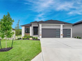 24909 W 98th Pl, Lenexa, KS 66227