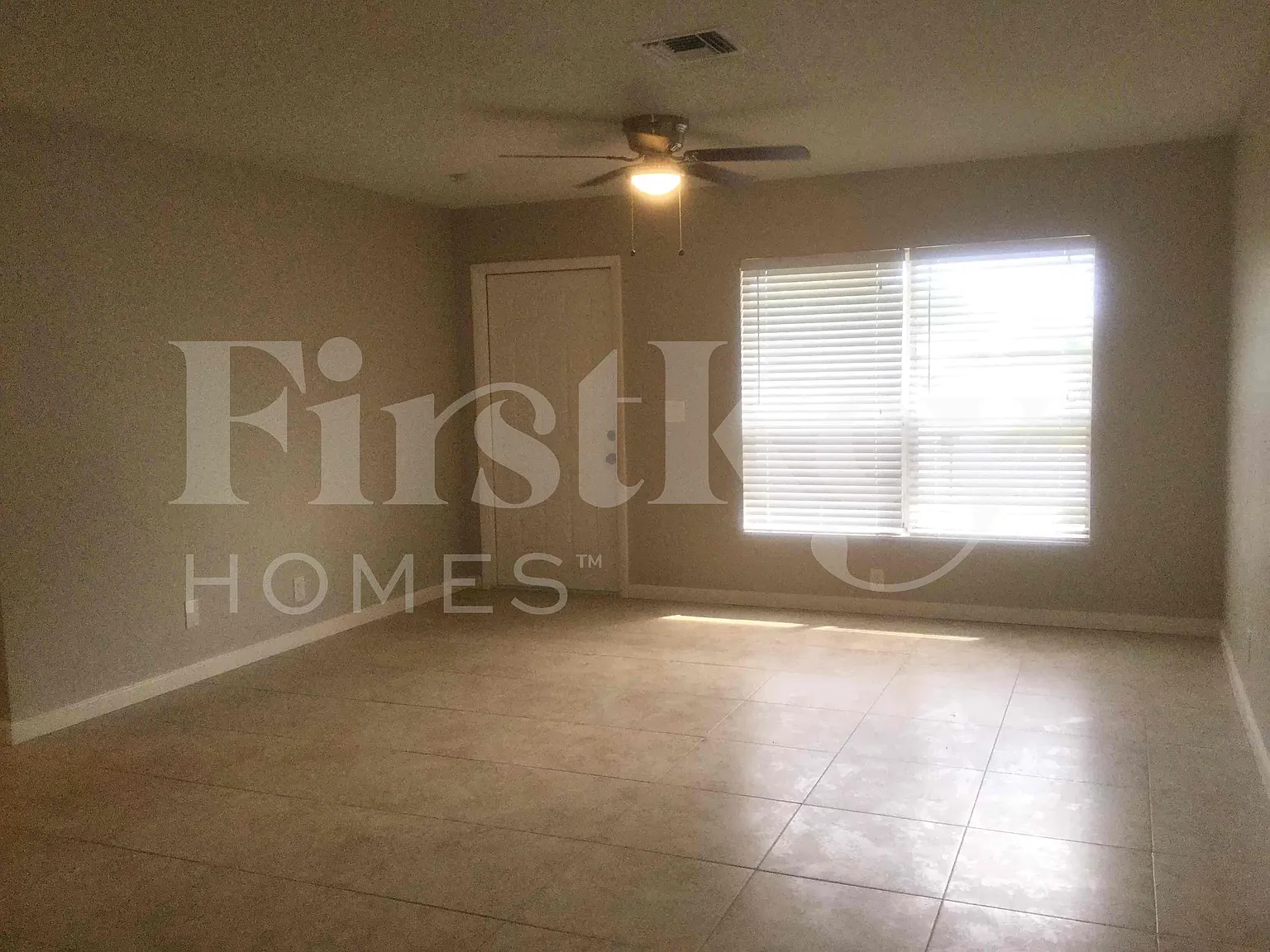 3 bed, 2.0 bath, 1020 sqft, $2,800 — Photo 2