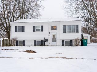 1586 Foley Ave, Ypsilanti, MI 48198