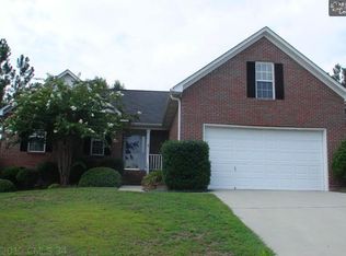 930 Forts Pond Trl, Pelion, SC 29123