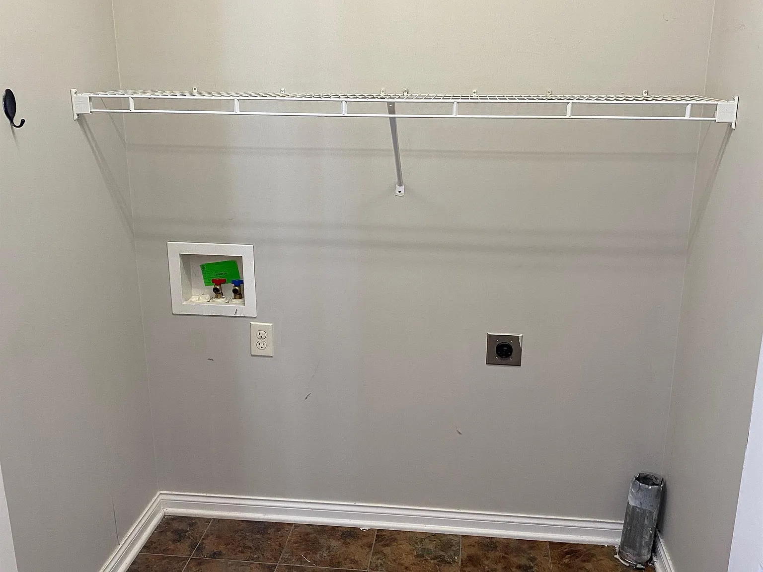 Prewitt Place Drive - 90 — Photo 4