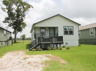 714 E Columbus Dr, Wharton, TX 77488