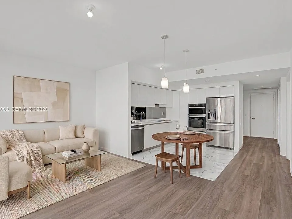 1170 E Hallandale Beach Blvd #1003
