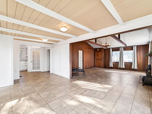 5th image of 24736 Dolores St