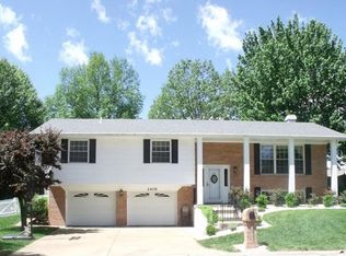 1405 Cumberland Ct, Belleville, IL 62223