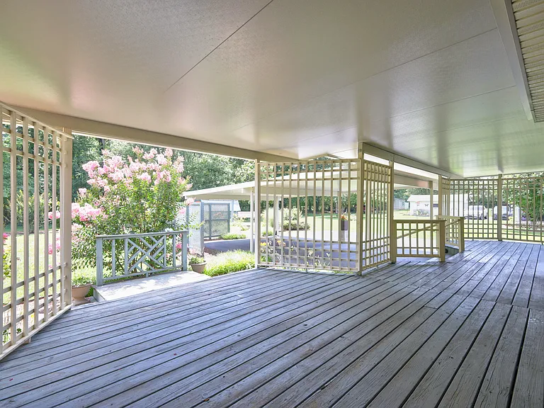 3215 Arthur Dr — Photo 24