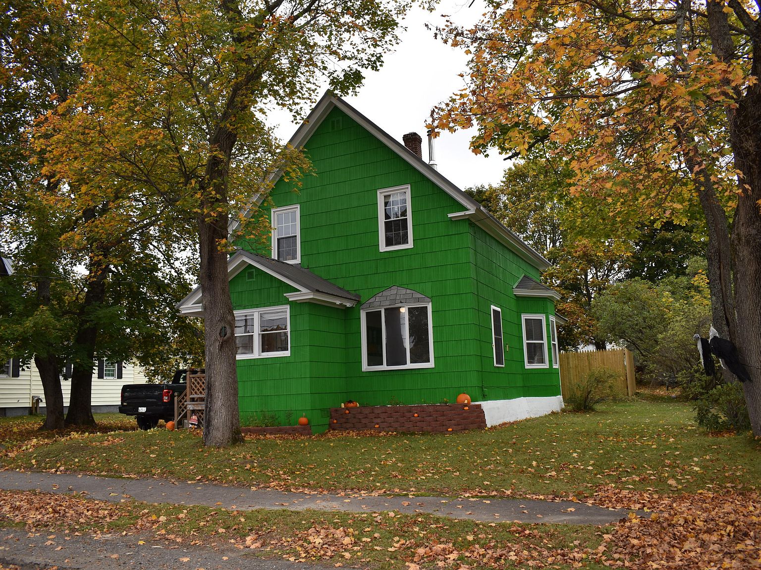 120 Lincoln Street, Millinocket, ME 04462 Zillow