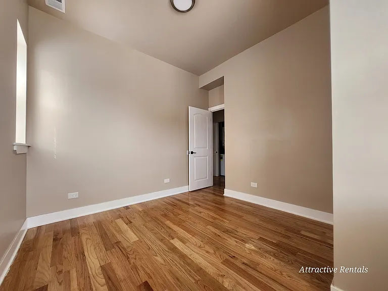 6341 S Elizabeth St #S1 — Photo 6
