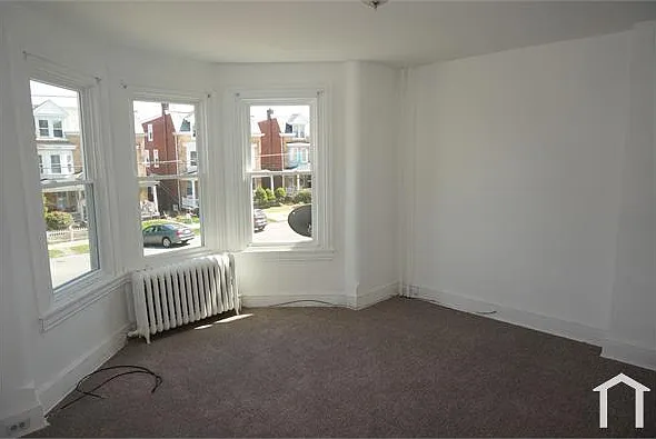 727 Haws Ave #2 — Photo 6