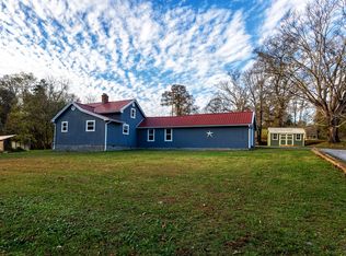 1218 Issac Clifton Rd, Chapmansboro, TN 37035