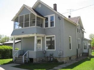 515 5th Ave, Aurora, IL 60505