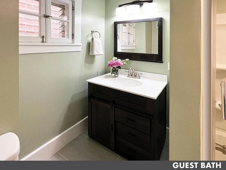 514 Saint Joseph St — Photo 26