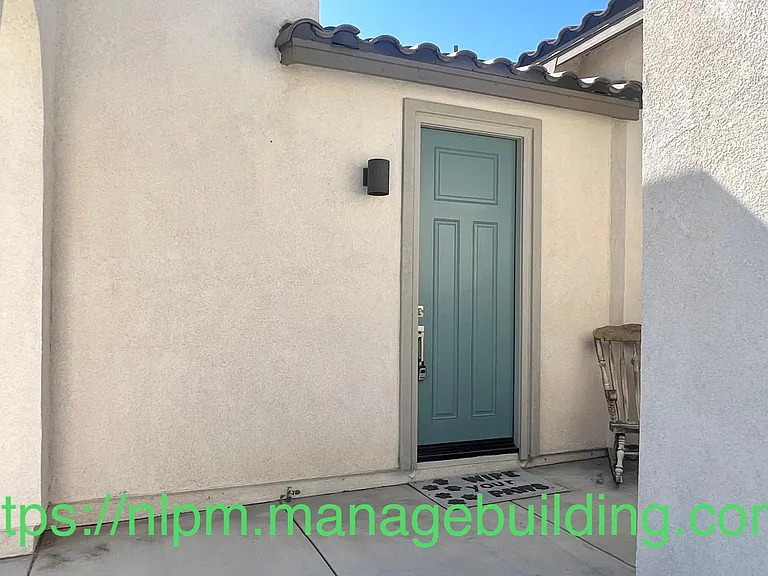 1525 Winding Sun Dr — Photo 14