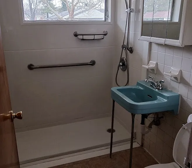 1681-1683 Brentwood Dr #1681 — Photo 7