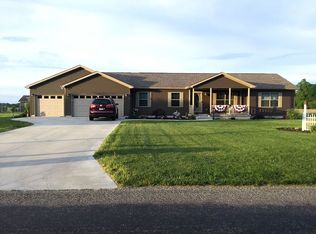 11163 E Division Rd, Akron, IN 46910