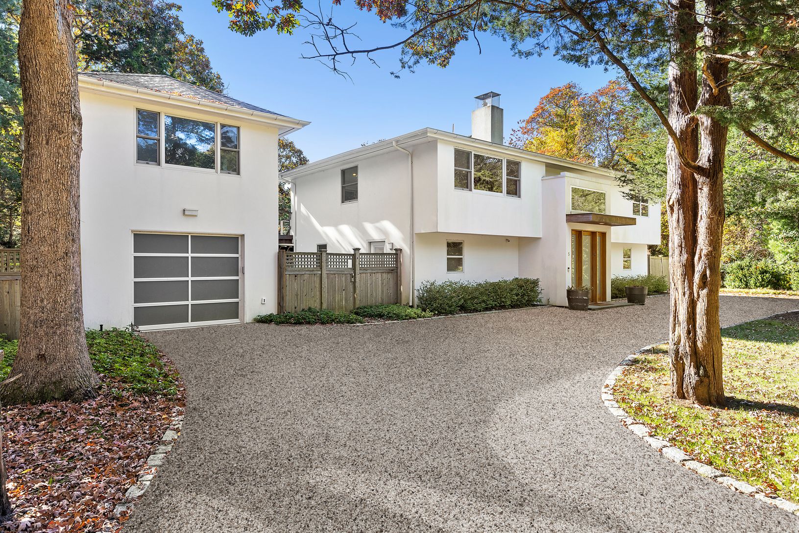  East Hampton Contemporary