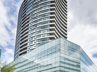 485 Richmond Rd #1401, Ottawa, ON K2A3W9