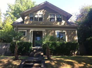 2533 NE Clackamas St #B, Portland, OR