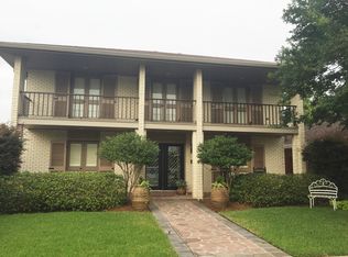 3725 Tolmas Dr, Metairie, LA 70002