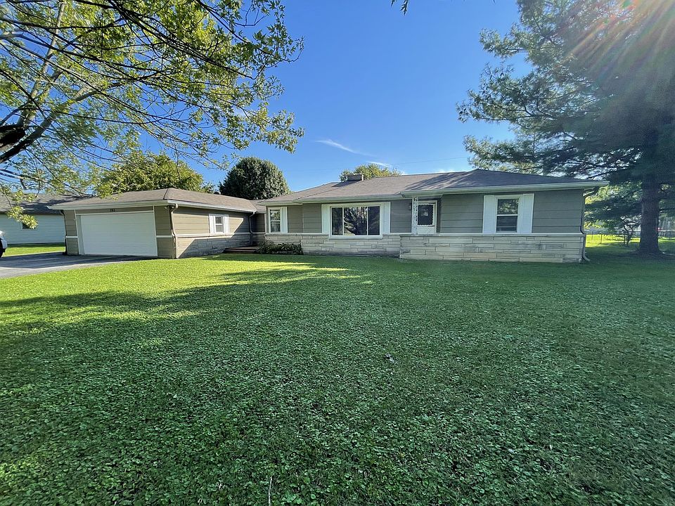 1st image of 395 Schooley Dr