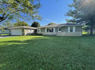 395 Schooley Dr, Greenwood, IN