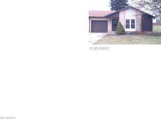 3700 Perry Dr NW, Canton, OH 44708