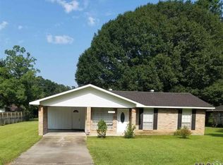 1011 Hatchell Ln, Denham Springs, LA 70726