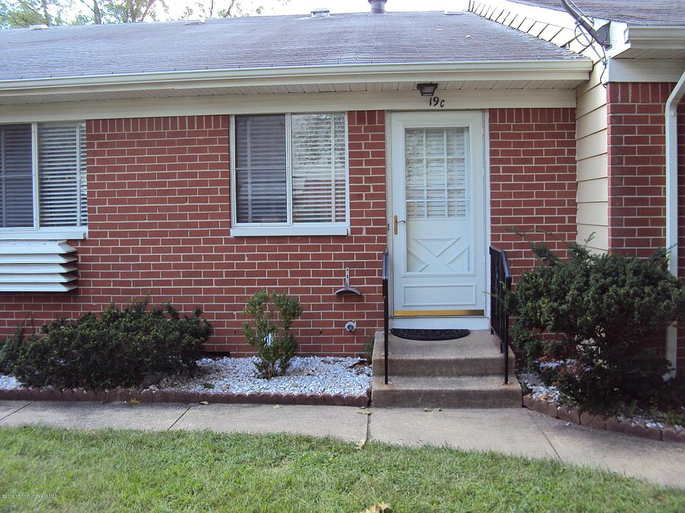 1st image of 19 Yorktowne Parkway #C