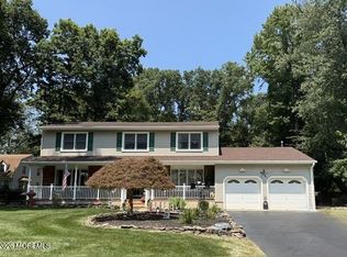 21 Howe Lane, Freehold, NJ 07728