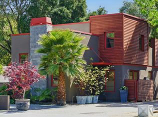 642 Middlefield Rd, Palo Alto, CA 94301