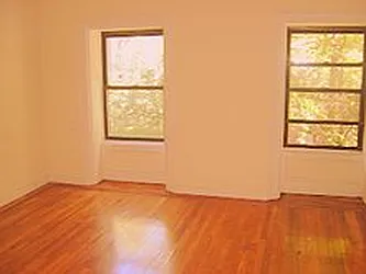 Rented by Metropolis Real Estate of Manhattan