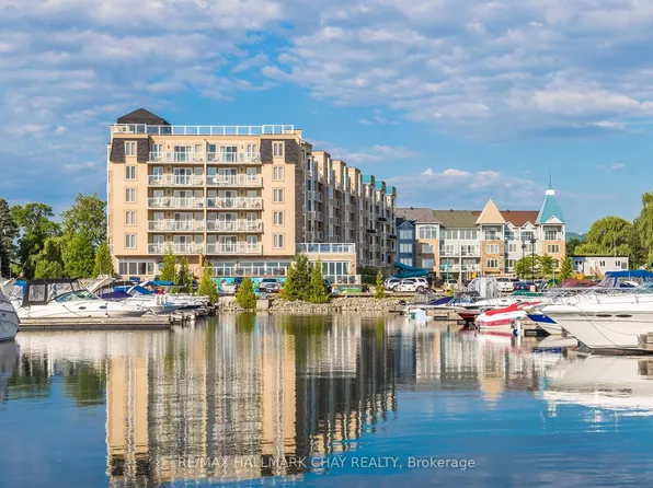 9 Harbour St E #2311/13, Collingwood, ON L9Y 5C1