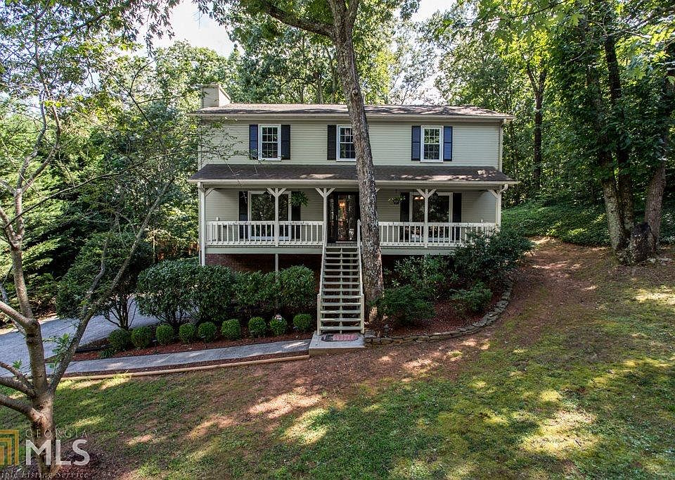 1st image of 3272 Devaughn Dr NE