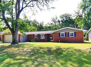 2224 Sherwood Dr, Cape Girardeau, MO 63701