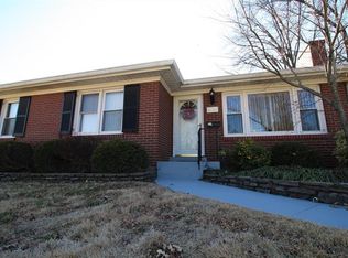 3404 Leith Ln, Louisville, KY 40218
