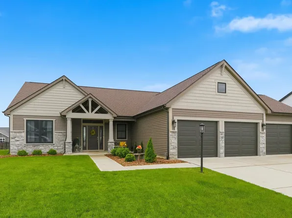 12297 Palmira Blvd, Fort Wayne, IN 46818