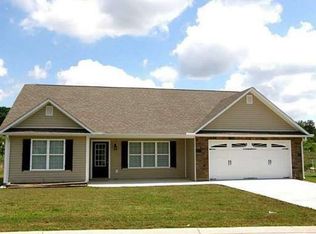 158 Village Way SW, Calhoun, GA 30701