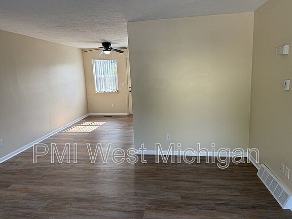 2nd image of 4254 Bond Ave #6